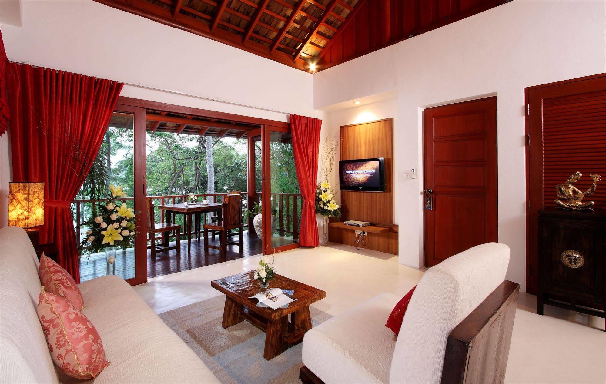 Villa Elisabeth Kata Beach  Exterior photo